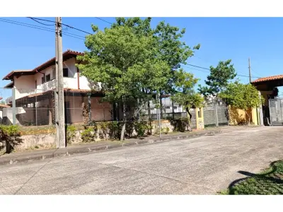 House for sale to finish in Jardín des Lauriers, Luque 5
