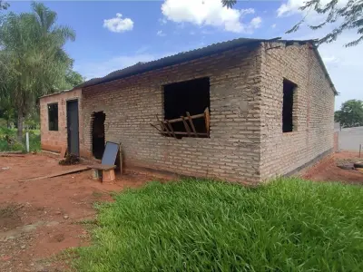 Casa para terminar à venda em Pindolo, Areguá 3