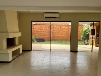 Casa amoblada en alquiler en barrio cerrado Sueños, Laguna Grande 4