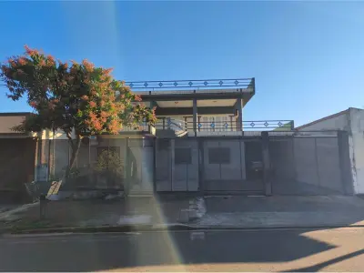 Casa mobiliada para alugar no Barrio Fátima, Encarnación 3