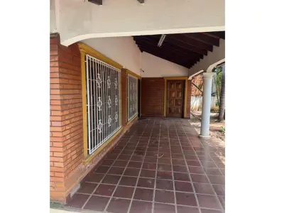 Furnished house for rent in Villa Aurelia, Asunción 4