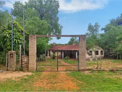 Casa mobiliada à venda em Caacupé, Cordillera 4