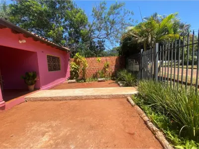 Casa amplia en venta en Capiatá, Central 3