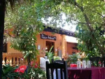 Casa colonial en alquiler en el centro de Areguá 2