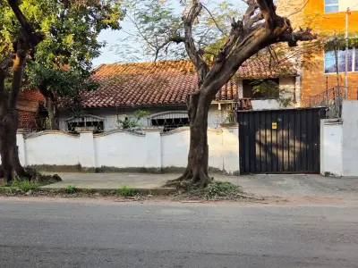 Casa colonial en Barrio Republicano, Asunción 2