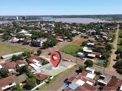 Casa com espaço comercial à venda em Cambyretá 3