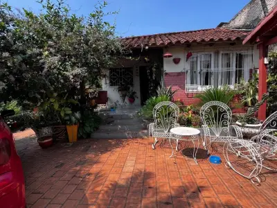 Casa con local comercial en venta en Loma, Caacupé 4
