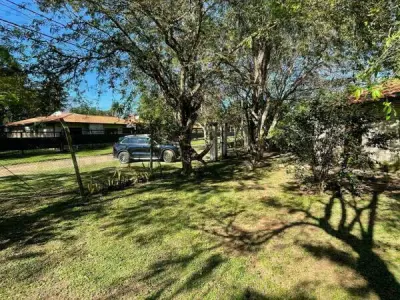 Casa com piscina para aluguel temporário em San Bernardino 2