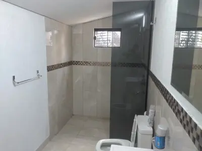 Casa con piscina en venta en Ciervo Cuá, San Bernardino 4