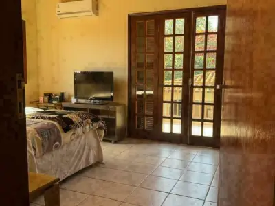 Casa com piscina à venda em Ita Enramada, Assunção — 384 m² 4