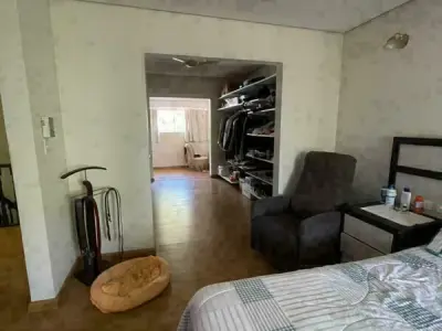 House with Pool and Quincho for Sale in Mburucuyá, Asunción 3