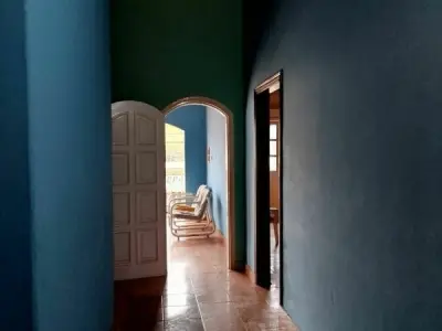 Casa con salón comercial en venta en Caaguazú 4
