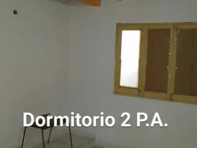 House with commercial spaces for sale in Asunción — Mburicao neighborhood 4