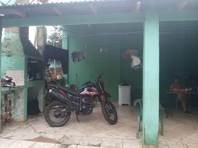 Casa con salones comerciales en venta en San Miguel, Presidente Franco 3