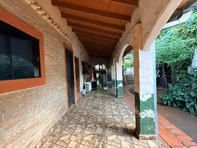 Imóvel de uso misto à venda no 8 de Diciembre, Villa Elisa 3
