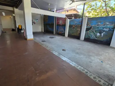 Casa cultural para alugar no Barrio Gral. Díaz, Assunção 4