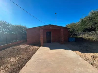 Casa de 2 dormitorios en alquiler en Filadelfia 2