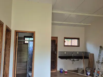 Casa de 2 dormitorios en alquiler en Itauguá 3