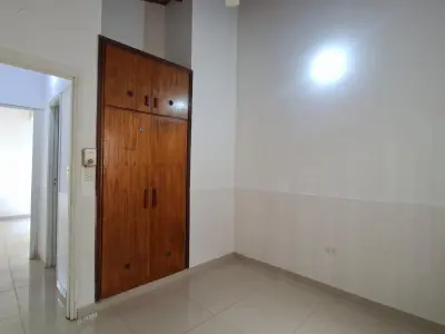 Casa de 2 quartos para alugar em Mariano Roque Alonso 4