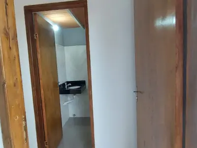 Casa de 2 dormitorios en venta en Barrio K, Capiatá 3
