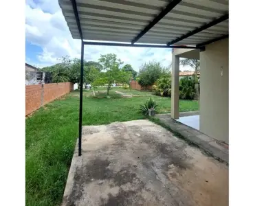 2-Bedroom House for Sale in Villeta 4