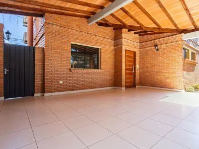 Casa de 3 dormitorios con piscina en venta en San Miguel 4