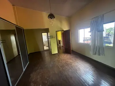 3-bedroom house for rent in Barrio Acaray 3