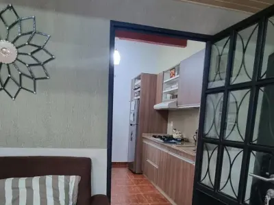 Casa de 3 Quartos à Venda no Bairro Nova Esperança, Encarnación 2