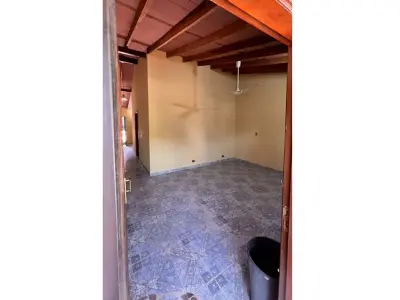 Casa de 3 quartos para alugar em Villa Elisa 3