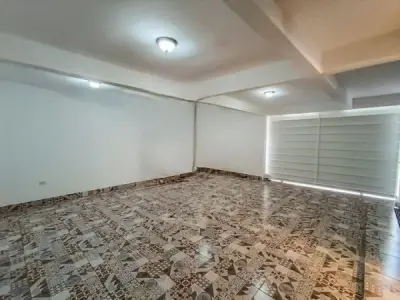 Three-Level House for Sale in Mbachio, Lambaro 4