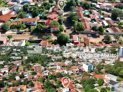 Casa de 4 dormitorios con piscina en venta en Ciudad del Este 3