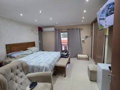 Casa de 5 quartos com piscina no centro de Concepción 3