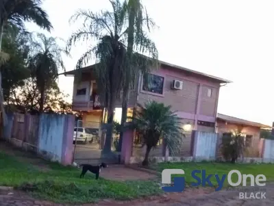Casa de 5 dormitorios en venta en Las Carmelitas, Cambyretá 3