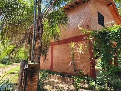 Casa de campo en alquiler en Itacurubí de la Cordillera 2