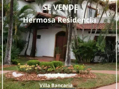 Casa de dois níveis com piscina e sauna à venda em Ciudad del Este 5