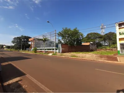 Casa de dois andares à venda em Encarnación, Itapúa 2