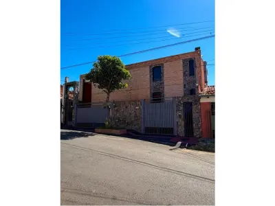 Casa de lujo en venta en Barrio Jara, Asunción 2