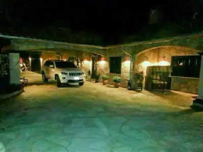 Casa de luxo à venda em Lambaré — 4 quartos, área Yacht e Golf Club 4