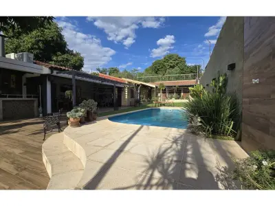 Casa Térrea à Venda com Piscina em Virgen de Fátima 2