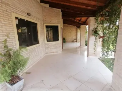 Casa de verão para alugar em Sadi I, San Bernardino 3