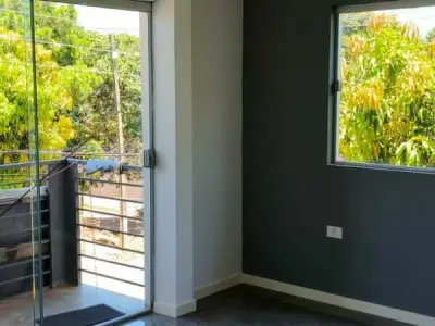 Casa domotizada en venta en Barrio Salinas, Ñemby 4