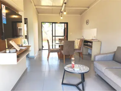 Casa dúplex amoblada en venta en Areguá, Kokue Guasu 2