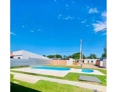 Casa mobiliada para alugar no condomínio Arasy 3, Areguá 3