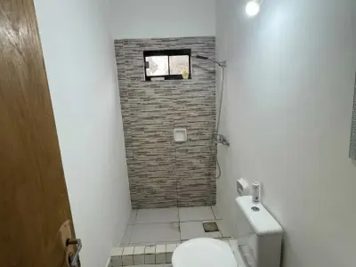 Casa para alugar com 3 dormitórios em Cuarto Barrio, Luque 3