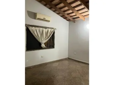 Casa para alugar com jardim em Arekaja, Mariano Roque Alonso 3