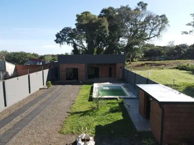 House for rent with pool in San Isidro, Encarnación 3
