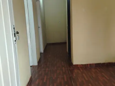 Casa para alugar com 3 quartos e amplo quintal em Capiatá 4