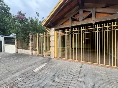 Casa en alquiler en Asunción, B° Republicano 3