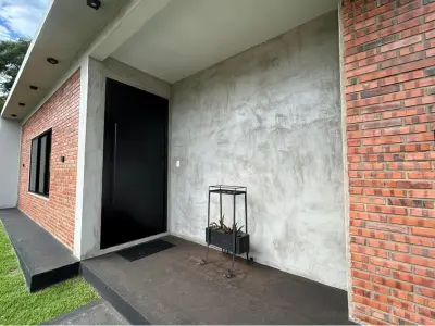 Casa para alugar no condomínio Río Beach, Encarnación 4