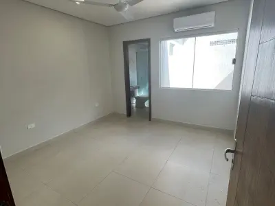 Casa en alquiler en Barrio Mbocayaty, Villa Elisa 3
